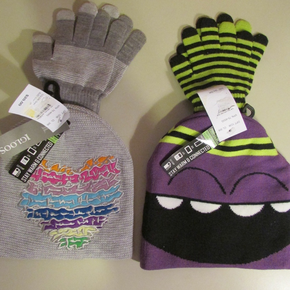 Igloos Beanie Toboggan + Gloves (2 sets) ~One Size